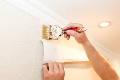 Pose de papier peint à Versonnex — revêtements muraux et toiles de verre